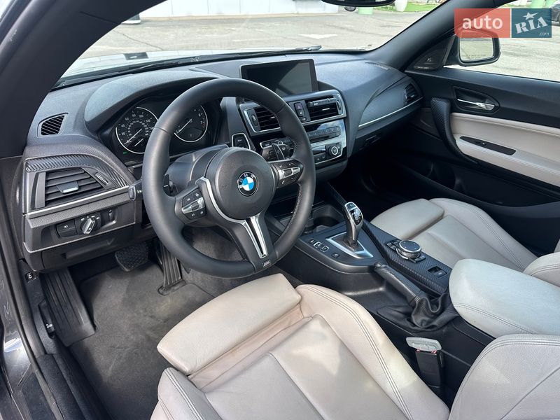Кабриолет BMW 2 Series 2015 в Киеве
