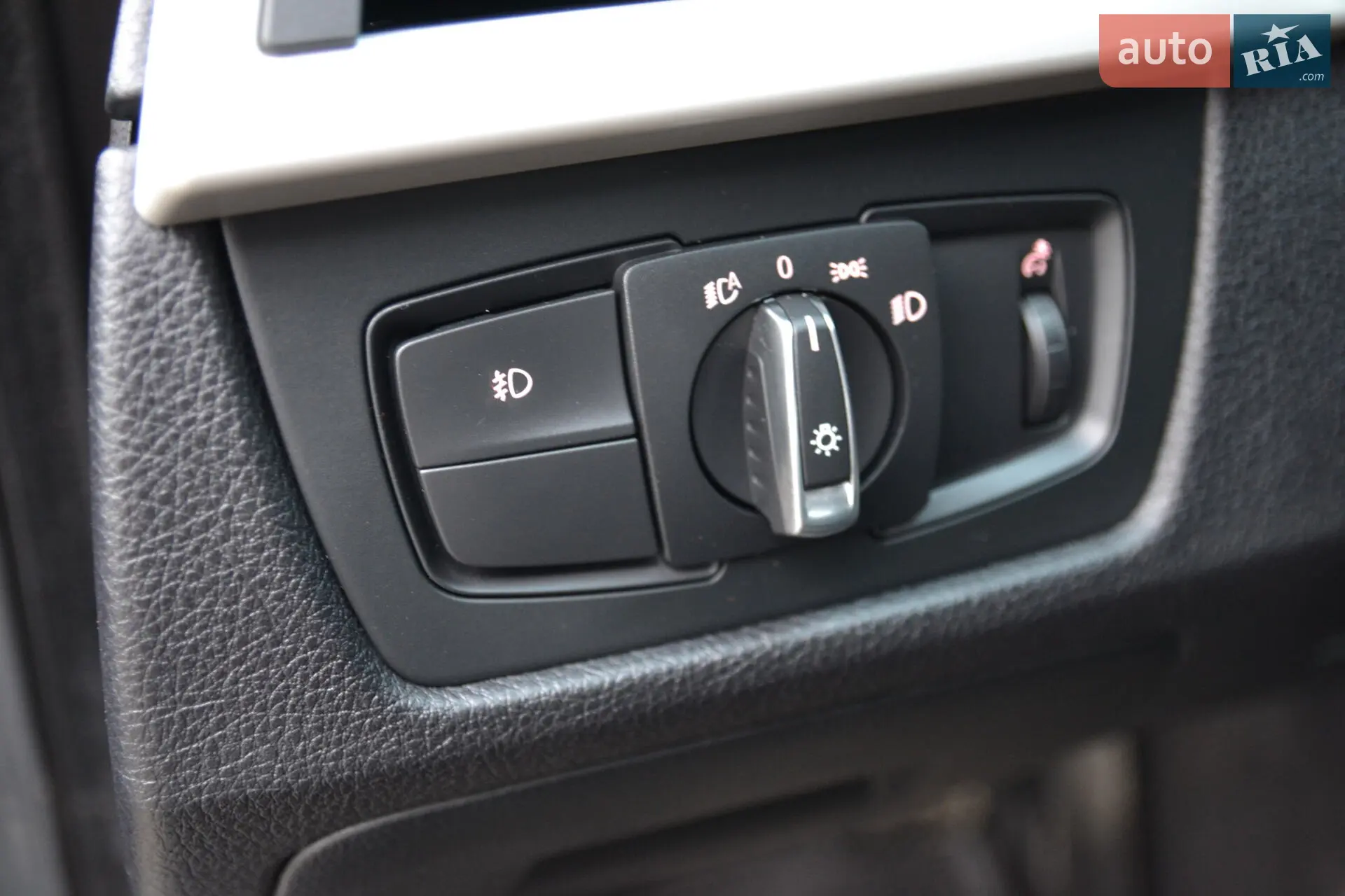 2013 BMW 3er - мініатюра 22