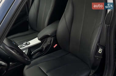 Седан BMW 3 Series GT 2015 в 