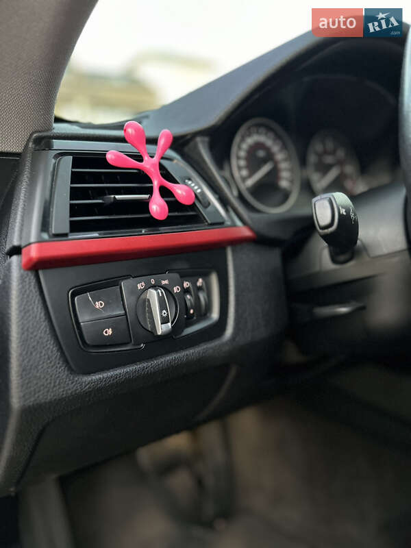 Ліфтбек BMW 3 Series GT 2014 в Вараші фото 5 Ліфтбек BMW 3 Series GT 2014 в Вараші