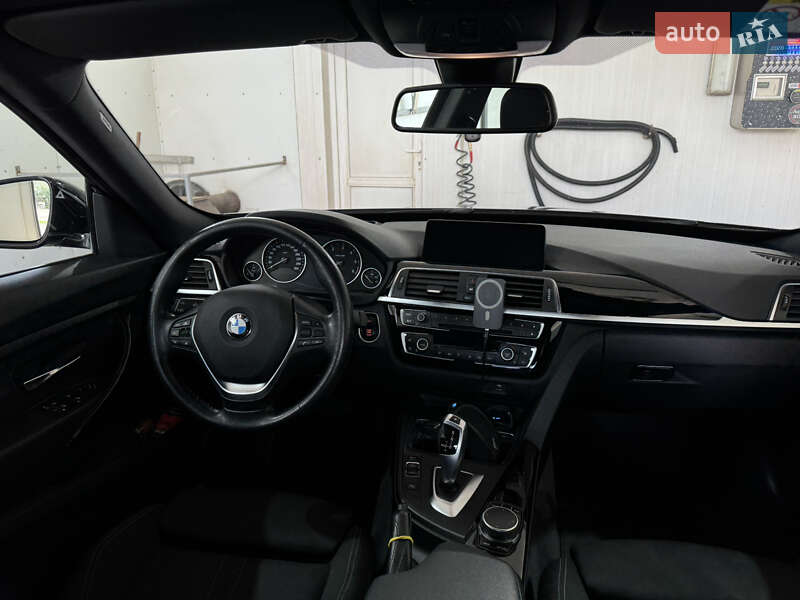 Ліфтбек BMW 3 Series GT 2017 в Києві фото 28 Ліфтбек BMW 3 Series GT 2017 в Києві