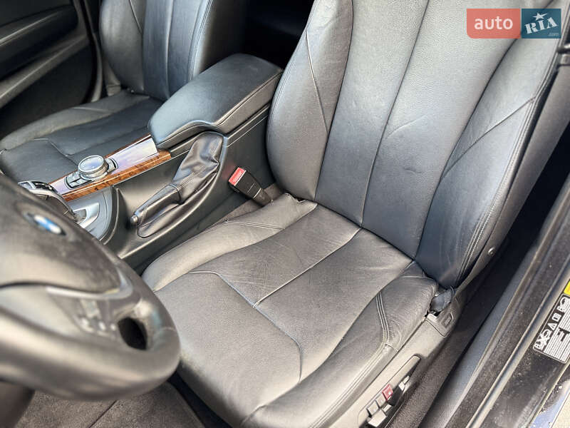 Ліфтбек BMW 3 Series GT 2014 в Тернополі фото 104 Ліфтбек BMW 3 Series GT 2014 в Тернополі