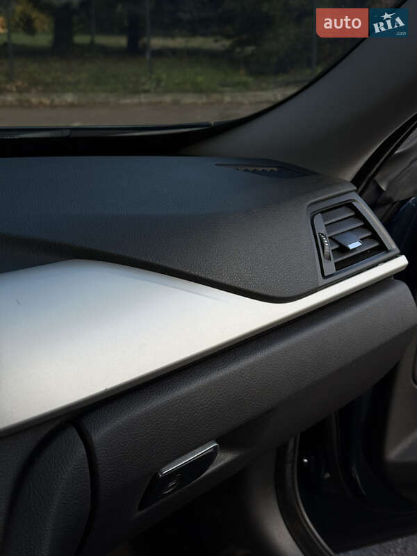 Ліфтбек BMW 3 Series GT 2013 в Києві