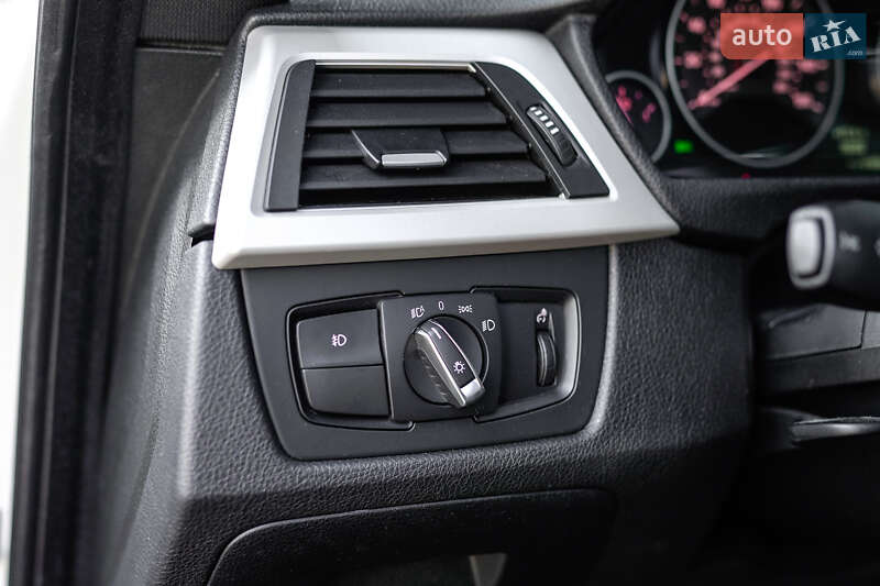 Ліфтбек BMW 3 Series GT 2013 в Львові фото 25 Ліфтбек BMW 3 Series GT 2013 в Львові