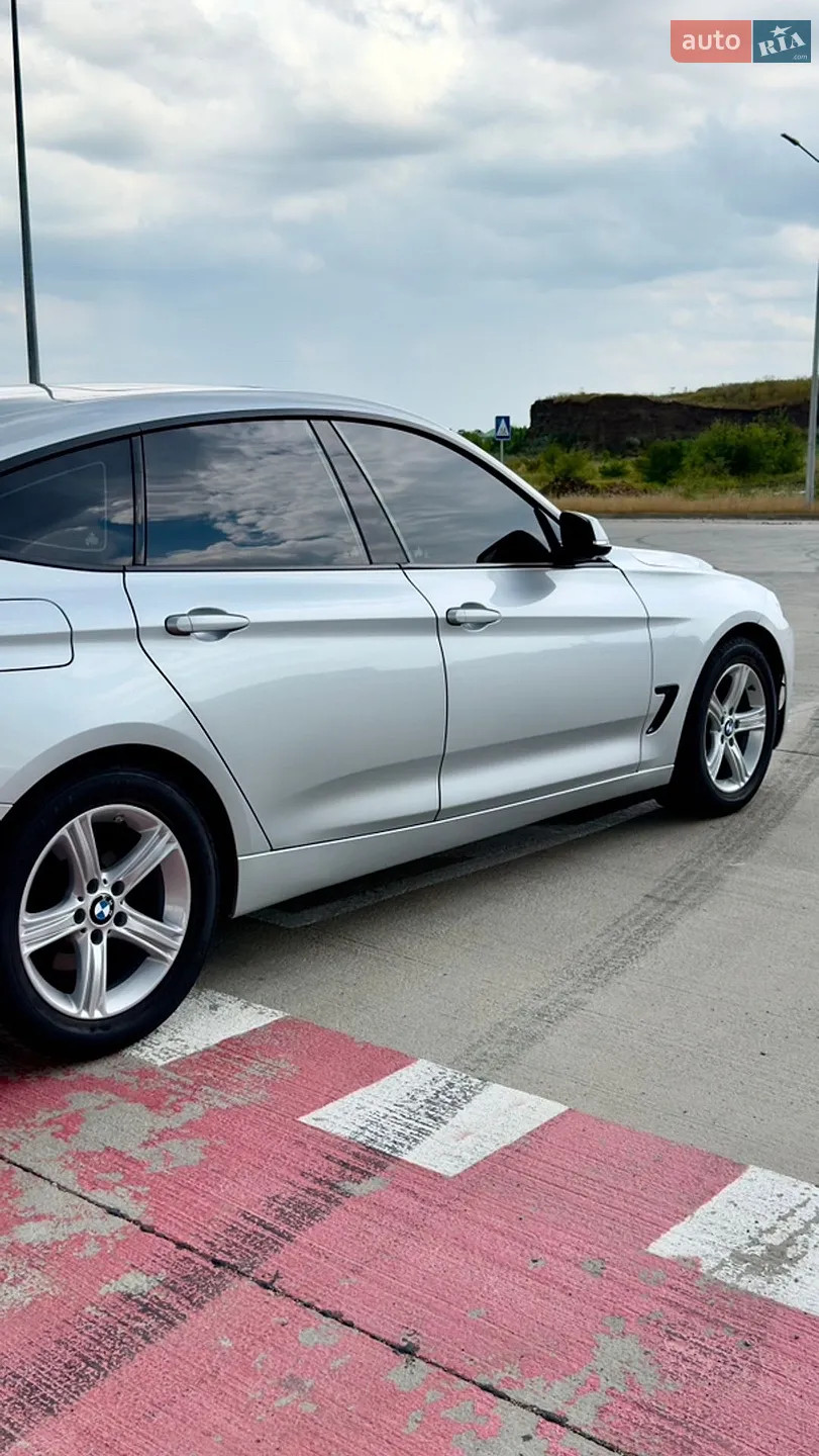 2015 BMW 3er - мініатюра 18
