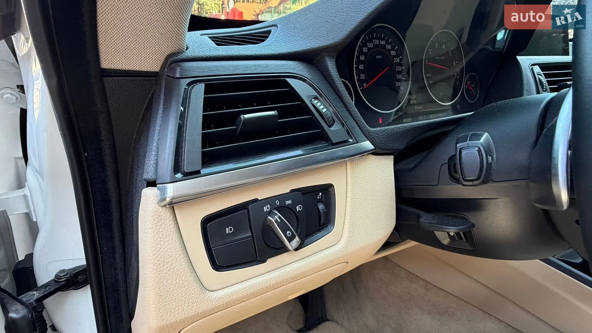 2013 BMW 3er - мініатюра 15