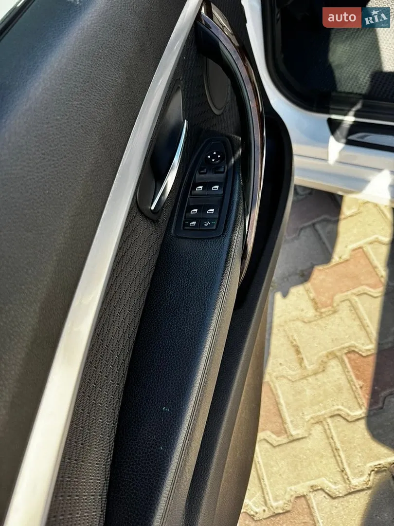 2015 BMW 3er - мініатюра 14