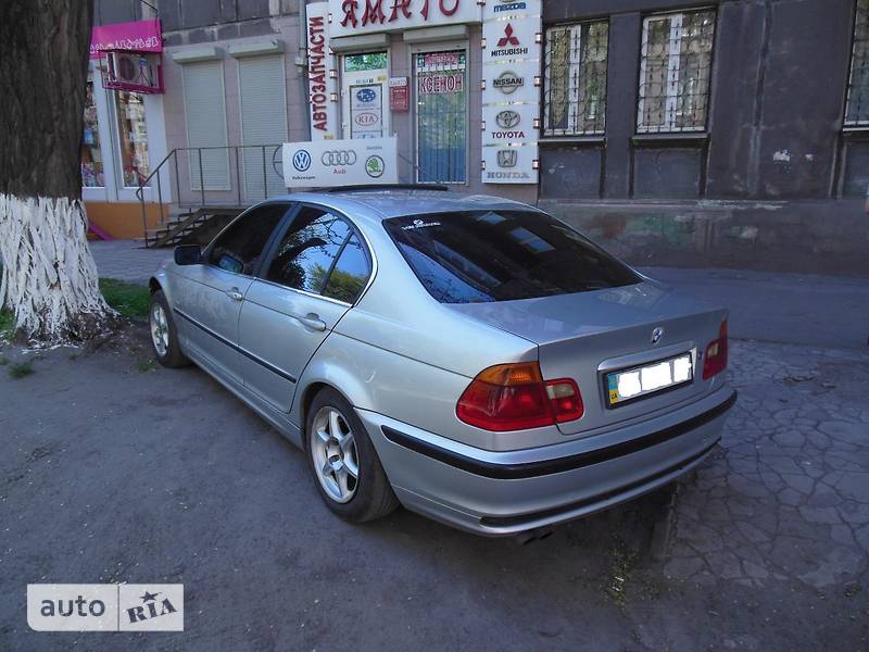 Седан BMW 3 Series 1998 в Каменском