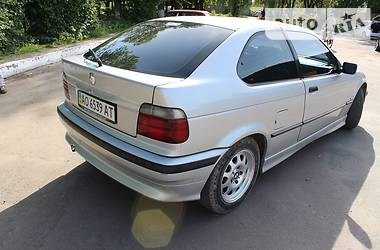 Хэтчбек BMW 3 Series 1999 в Ужгороде