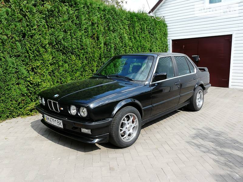 Седан BMW 3 Series 1986 в Житомире