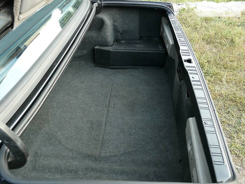 Седан BMW 3 Series 1986 в Житомире