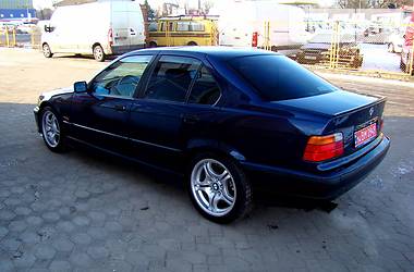 Седан BMW 3 Series 1996 в Львове