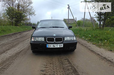 Седан BMW 3 Series 1993 в Хмельницком