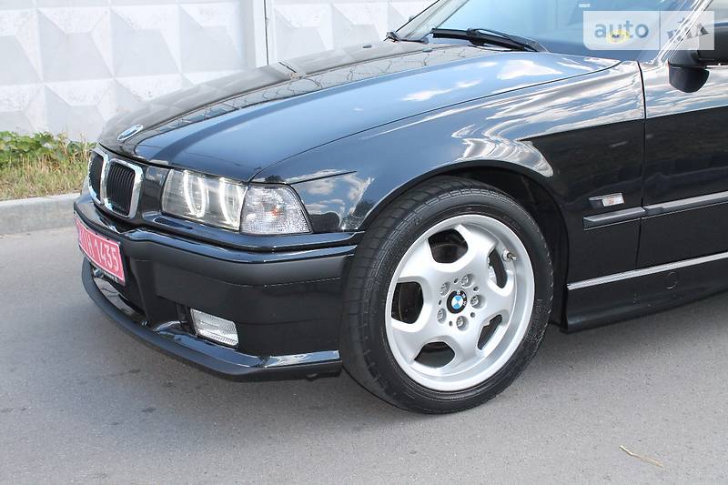 Седан BMW 3 Series 1996 в Киеве