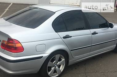 Седан BMW 3 Series 2004 в Мариуполе