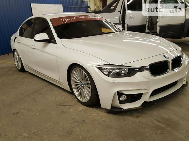 Седан BMW 3 Series 2015 в Одессе