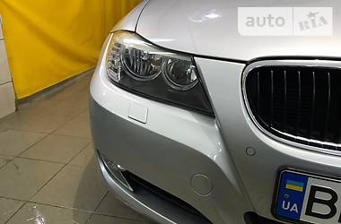 Седан BMW 3 Series 2011 в Одессе