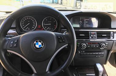 Седан BMW 3 Series 2011 в Львове