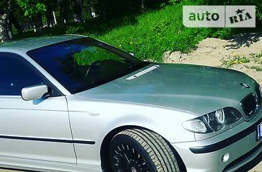 Седан BMW 3 Series 2004 в Черновцах