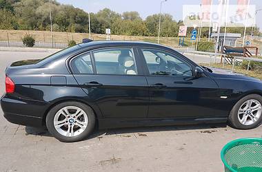 Седан BMW 3 Series 2011 в Ивано-Франковске