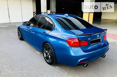 Седан BMW 3 Series 2014 в Києві