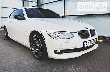 Кабриолет BMW 3 Series 2012 в Киеве