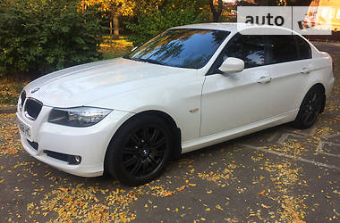 Седан BMW 3 Series 2011 в Одессе