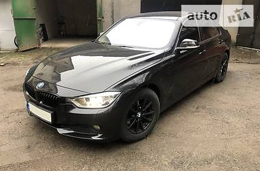 Седан BMW 3 Series 2015 в Одессе