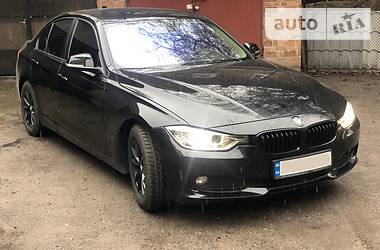 Седан BMW 3 Series 2015 в Одесі