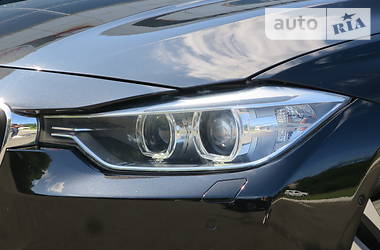 Седан BMW 3 Series 2012 в 