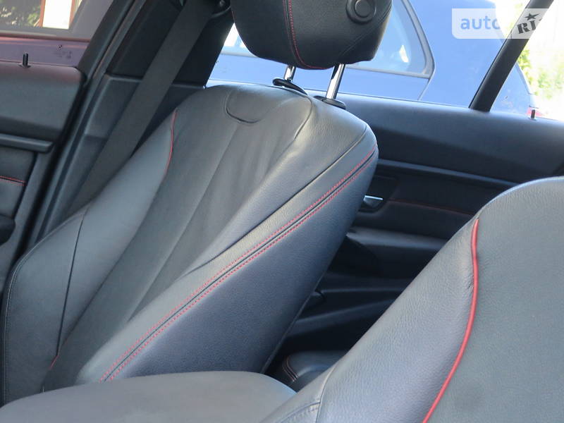Седан BMW 3 Series 2012 в Києві