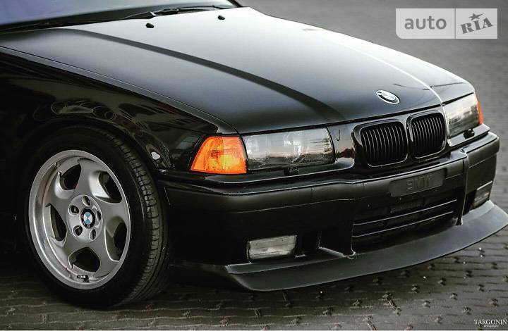 Седан BMW 3 Series 1991 в Ивано-Франковске