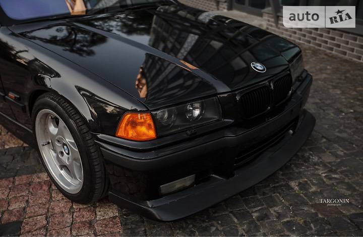 Седан BMW 3 Series 1991 в Ивано-Франковске