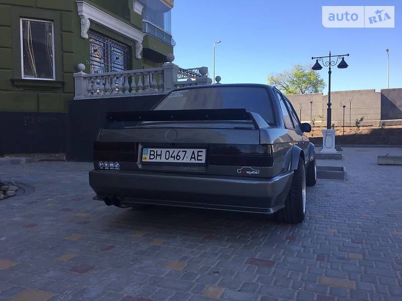 Купе BMW 3 Series 1986 в Одесі фото 4 Купе BMW 3 Series 1986 в Одесі