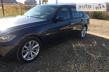 Седан BMW 3 Series 2006 в Черновцах