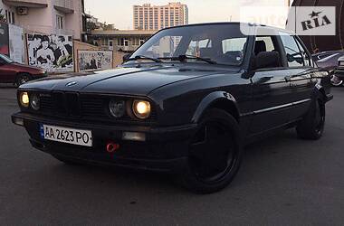 Седан BMW 3 Series 1984 в Одессе