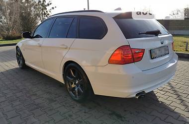 Универсал BMW 3 Series 2010 в Дубно