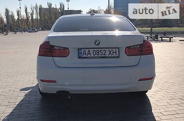 Седан BMW 3 Series 2012 в Макіївці