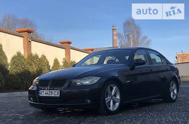 Седан BMW 3 Series 2005 в Коломые