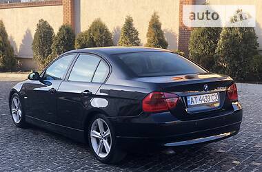 Седан BMW 3 Series 2005 в Коломые