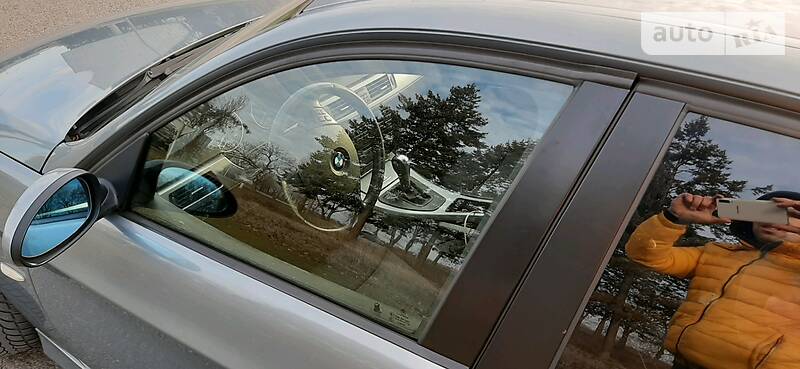 Седан BMW 3 Series 2005 в Дніпрі
