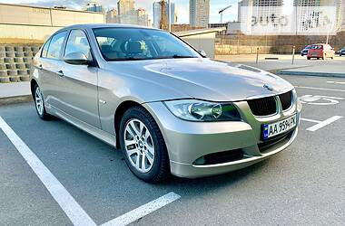 Седан BMW 3 Series 2008 в Києві