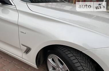Хетчбек BMW 3 Series 2013 в 