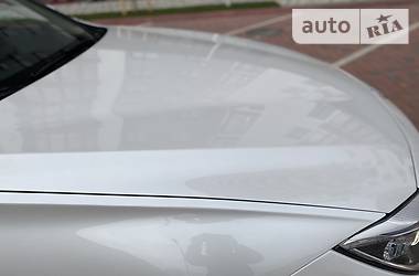 Хетчбек BMW 3 Series 2013 в 