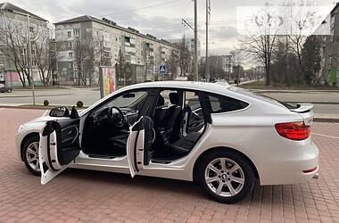 Хетчбек BMW 3 Series 2013 в 