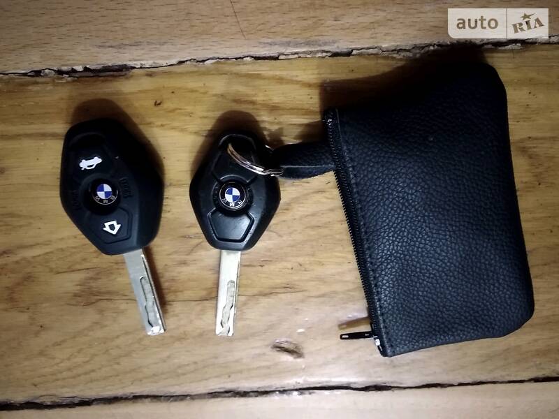 Седан BMW 3 Series 2000 в Києві