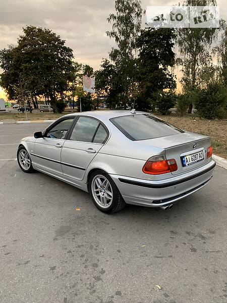 Седан BMW 3 Series 2000 в Києві