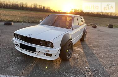 Універсал BMW 3 Series 1989 в 
