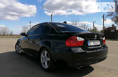 Седан BMW 3 Series 2005 в 