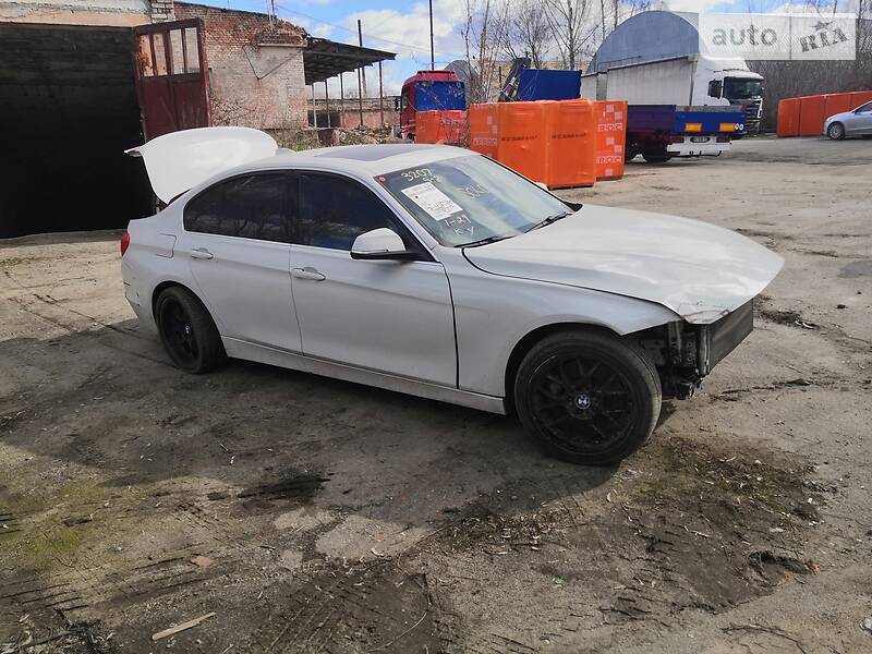 Седан BMW 3 Series 2013 в 